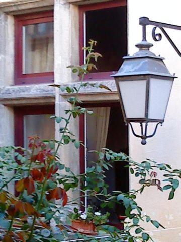 Vallabrègues La Villages Chambres D'Hotes מראה חיצוני תמונה