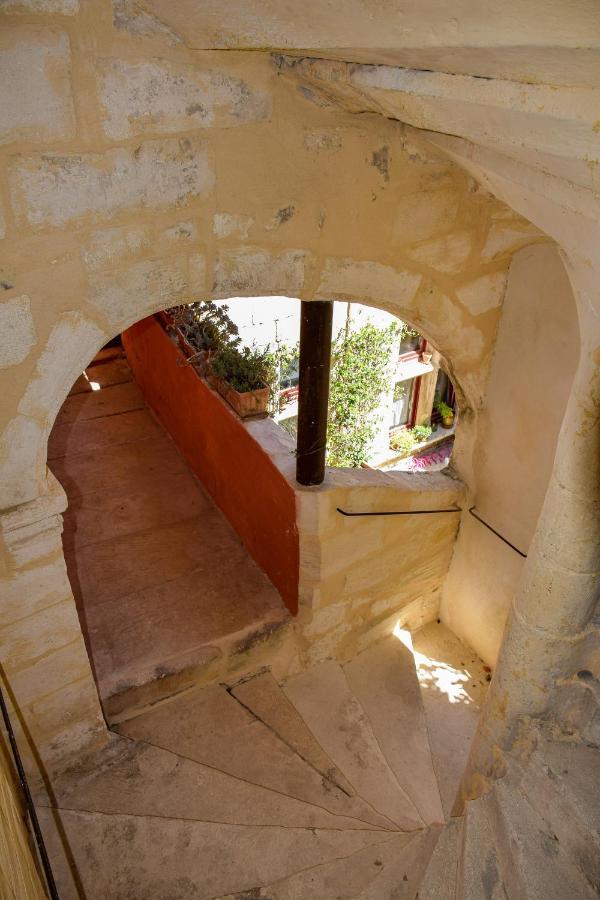 Vallabrègues La Villages Chambres D'Hotes מראה חיצוני תמונה